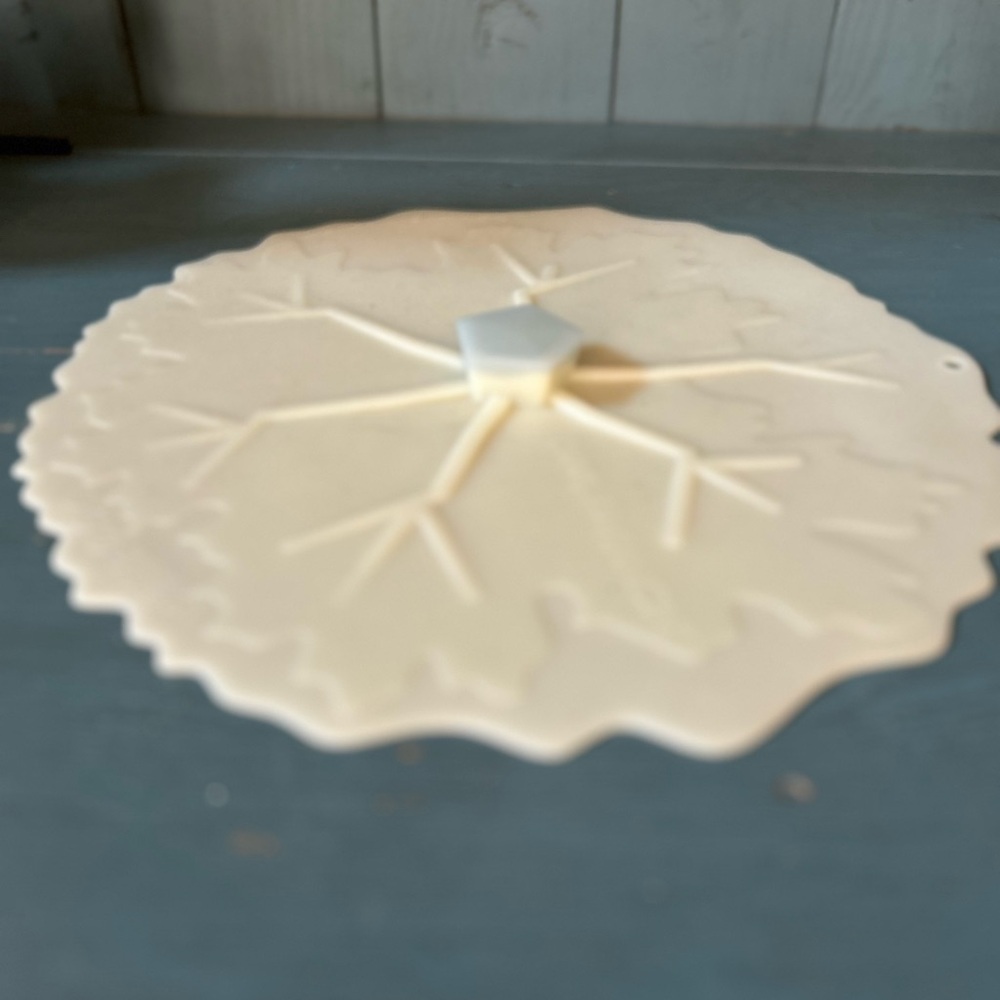 Set of 2 Charles Viancin Snowflake Silicone Lids | Size  7 & 11.5 Inches